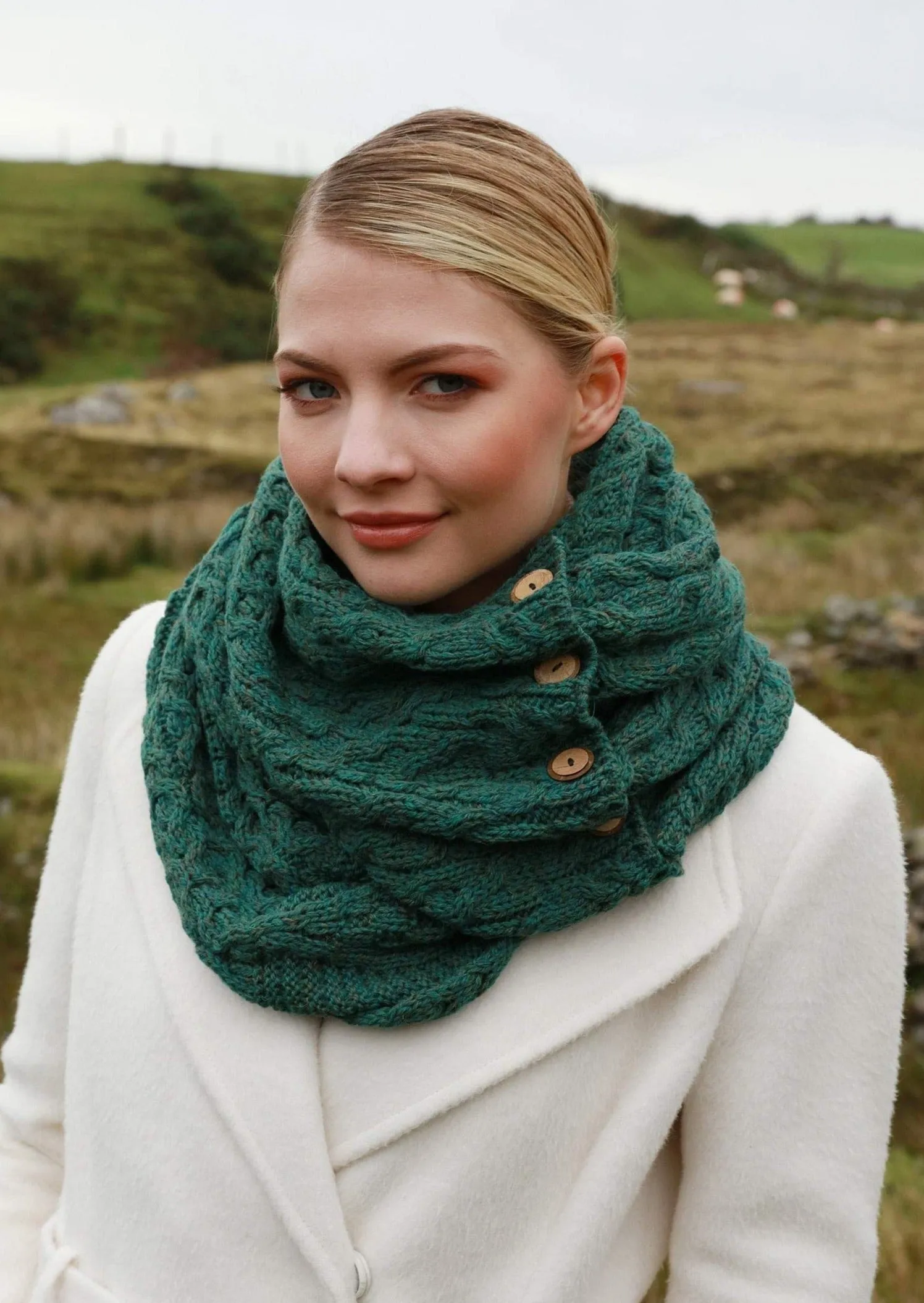 Aran Buttoned Snood | Connemara Green