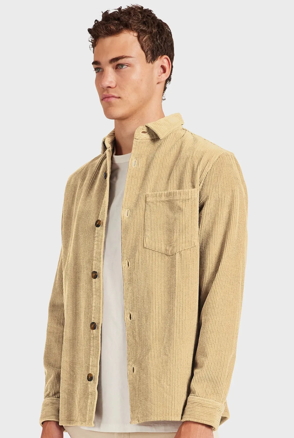 Lebowski Cord Overshirt in Macadamia