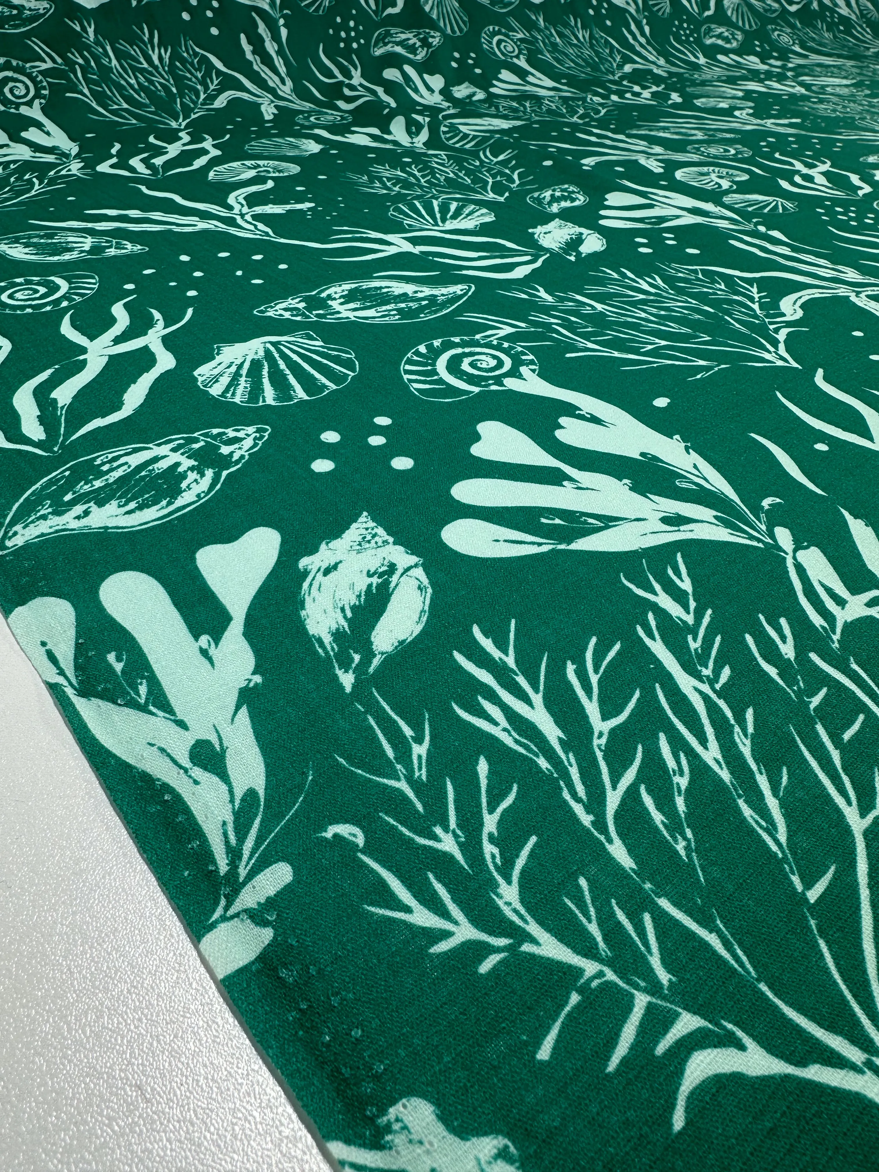 Printed Linen - Wild Sea - 145cm