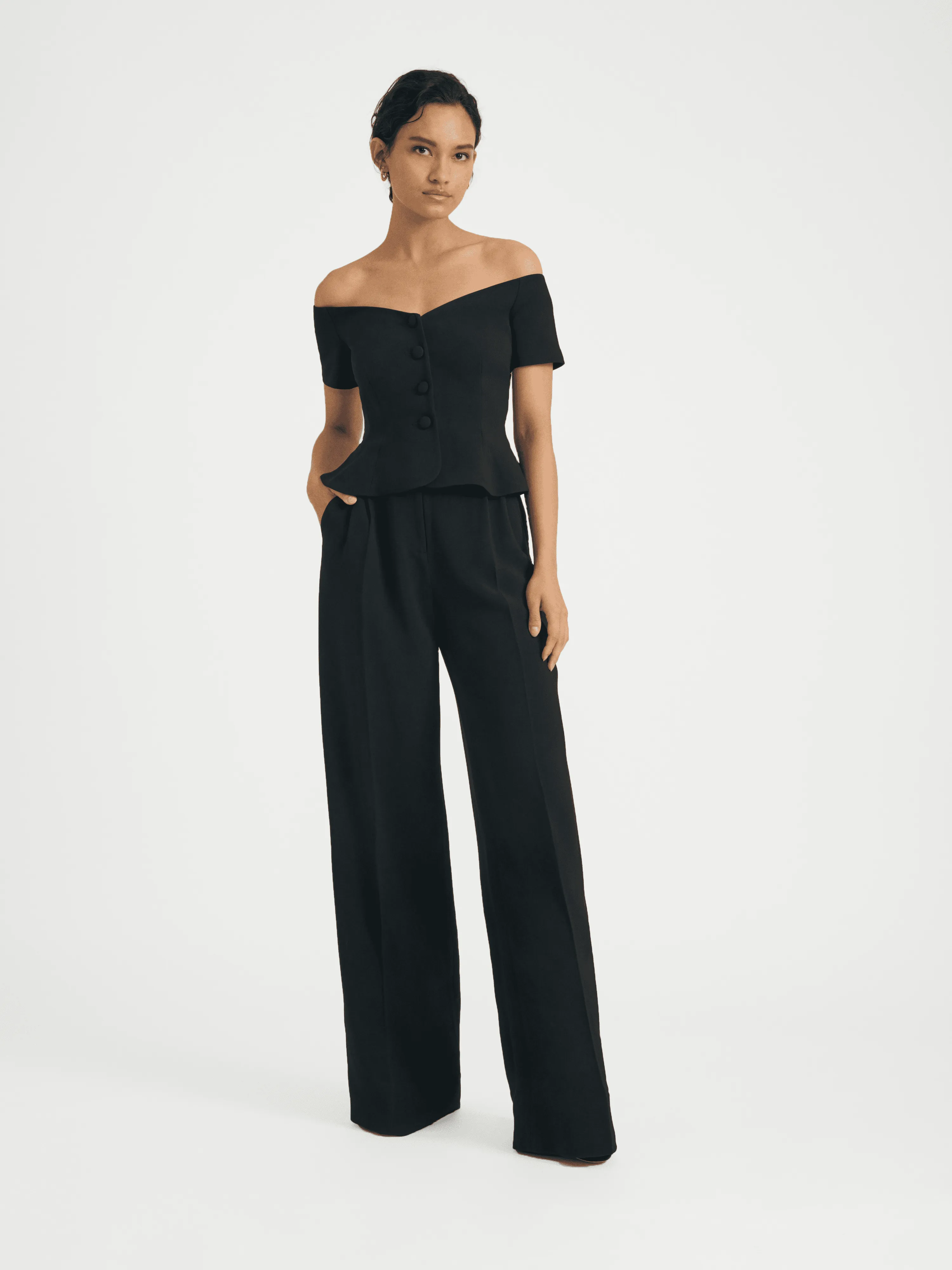 Wide Tailored Trouser in Black